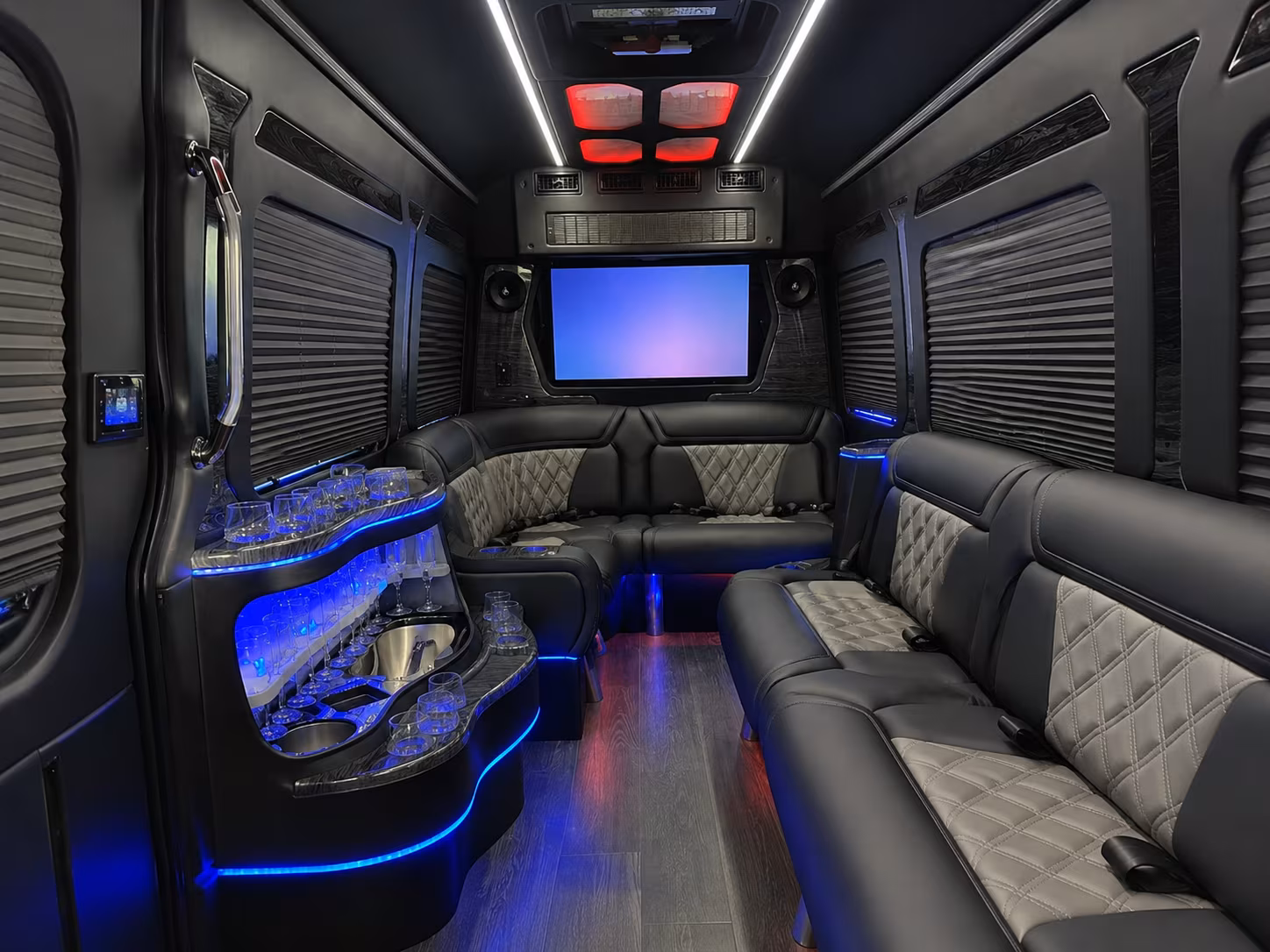 ford motor company campus and automotive supplier shuttle buses